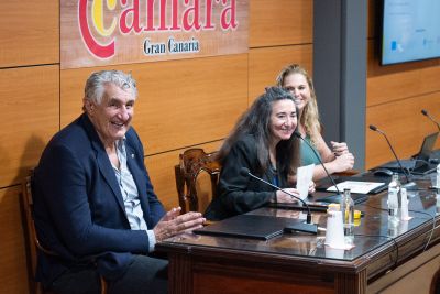 La Cámara y Fernando Romay ponen en valor los encuentros formativos para mayores de 45 años 