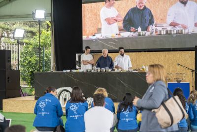 El congreso Orígenes Gran Canaria abre con éxito su primera jornada con la colaboración de la Cámara